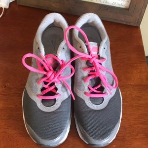 📍SALE📍Nike Running Shoes📍